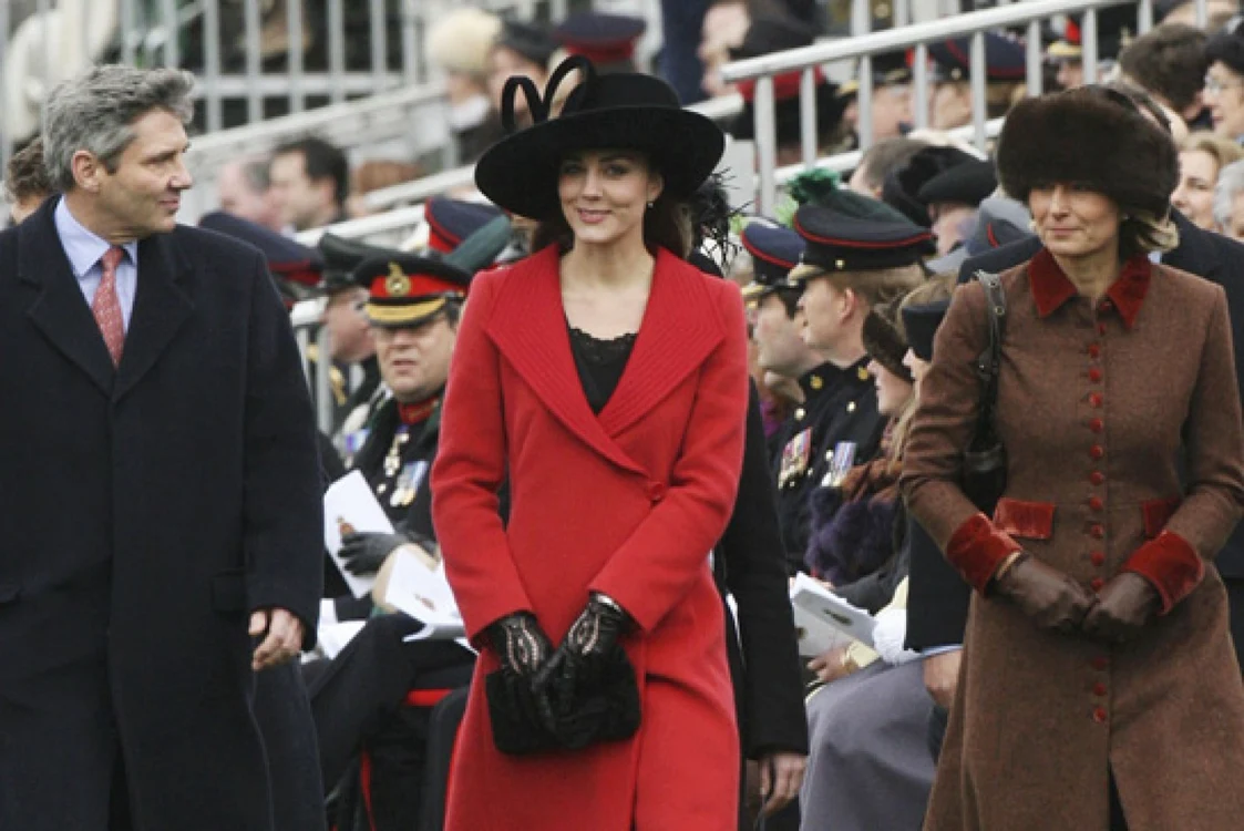Kate Middleton a lucrat pentru compania condusă de părinţii ei, Michael şi Carole Middleton.