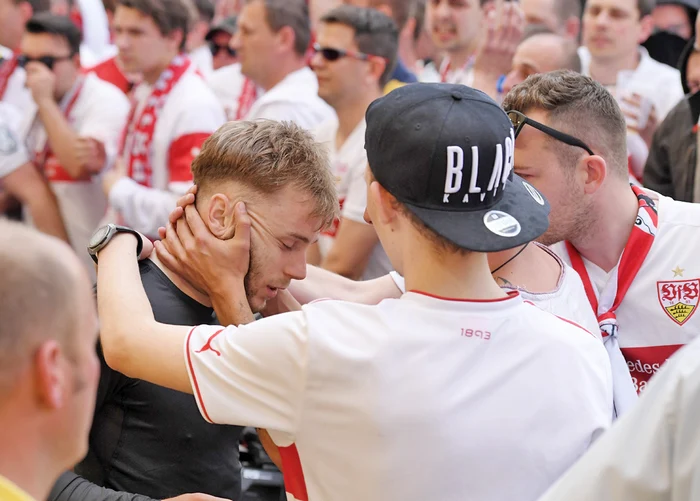 Maxim şi coechipierii le-au dat explicaţii fanilor pentru situaţia în care a ajuns Stuttgart