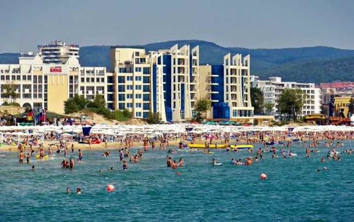 Mai mulţi turişti se plâng că, deşi şi-au plătit cazarea cu câteva luni înainte, nu au putut fi cazaţi la hoteluri de la malul mării FOTO Arhivă Adevărul