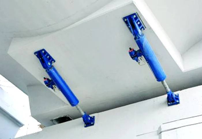 Senzori şi avertizoare