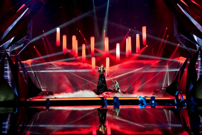 Cezar Ouatu, la prima repetiţie de la Eurovision 2013, pe scena de la Malmo Arena FOTO eurovision.tv