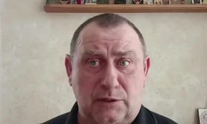 Maksim Kalașnikov foto dialog jpg