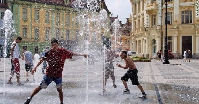 În perioada următoare se anunţă temperaturi foarte ridicate (foto: sibiul.ro)