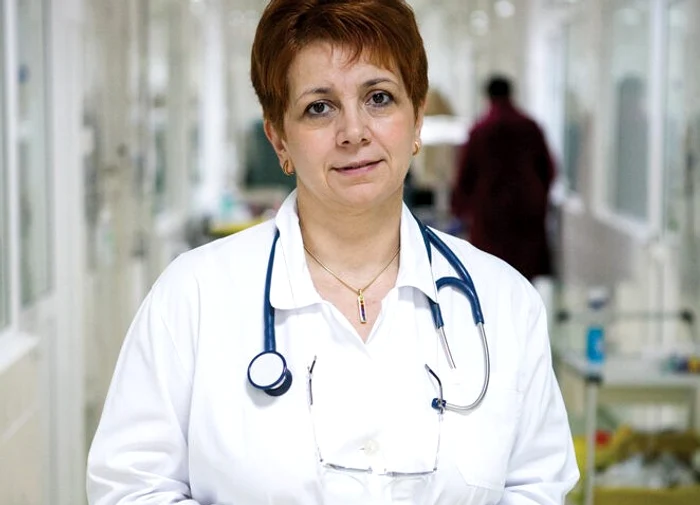 Dr. Victoria Aramă atrage atenția asupra schemelor de tratament care circulă pe internet și care le pot face mult rău bolnavilor de Covid-19foto: politicidesanatate.ro