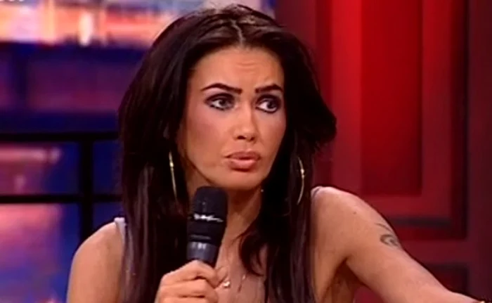 
    Oana Zăvoranu se grăbește să scape de lucrurile de valoare moștenite de la mama sacaptură: Antena 1  