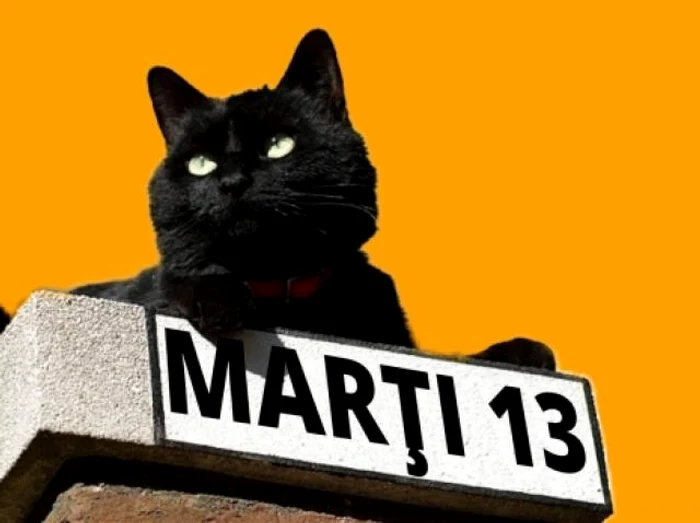 Marți, 13 și pisica neagră sunt superstițiile care le dau multora fiori