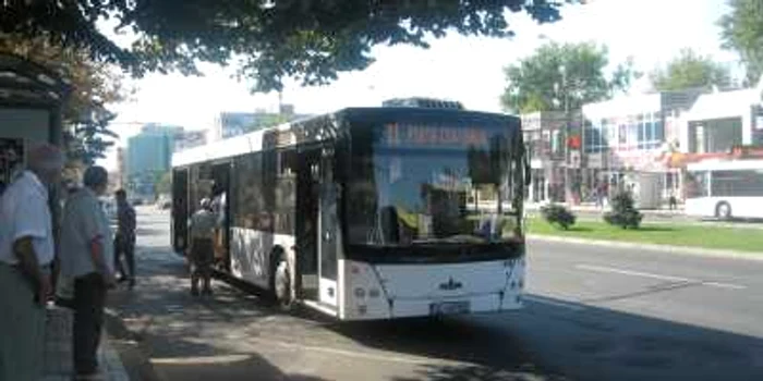 A fost suplimentat numărul de autobuze