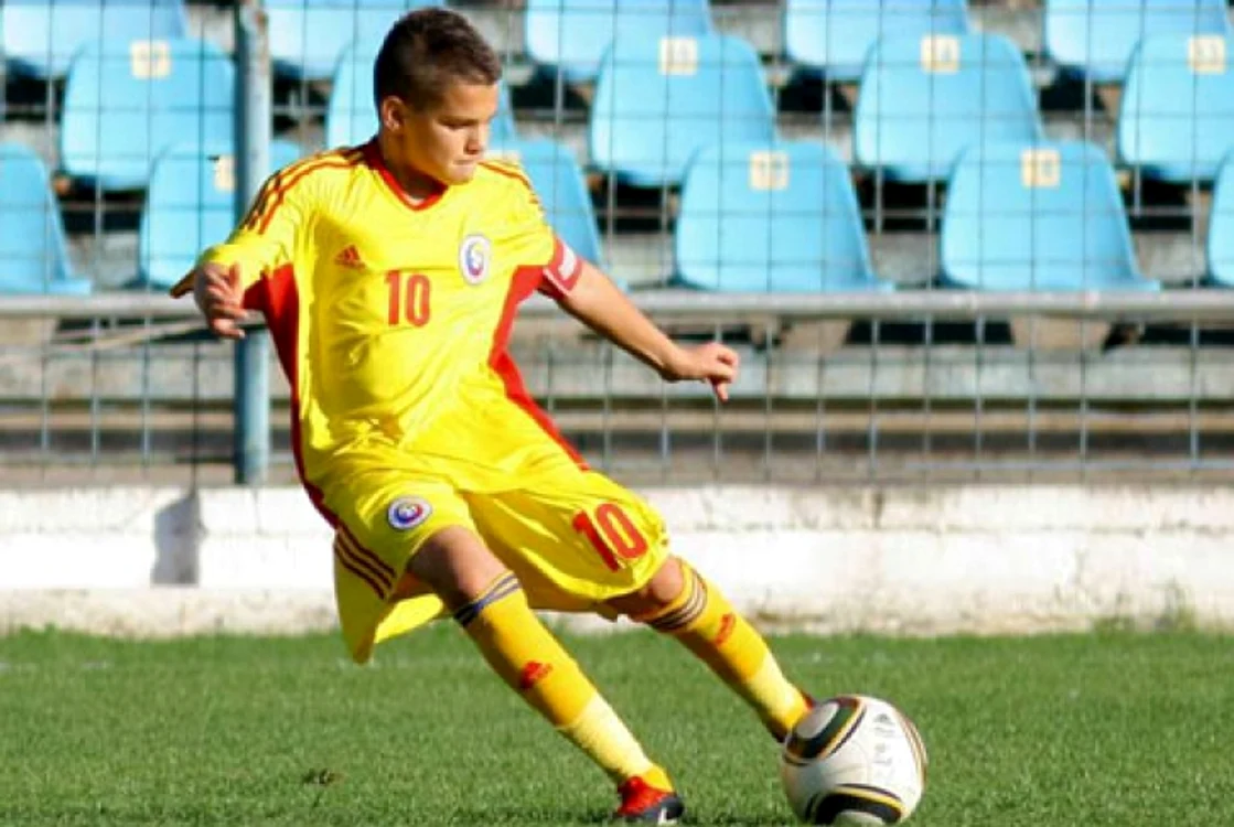 
    Ianis Hagi și colegii lui de la naționala sub 21 de ani au o șansă imensă să se califice la turneul final din Italia 2019Foto Click!  