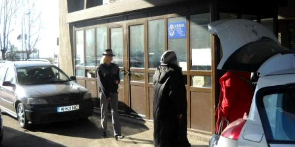 Poliţiştii de frontieră şi vameşii au intensificat verificările la intrarea în ţară