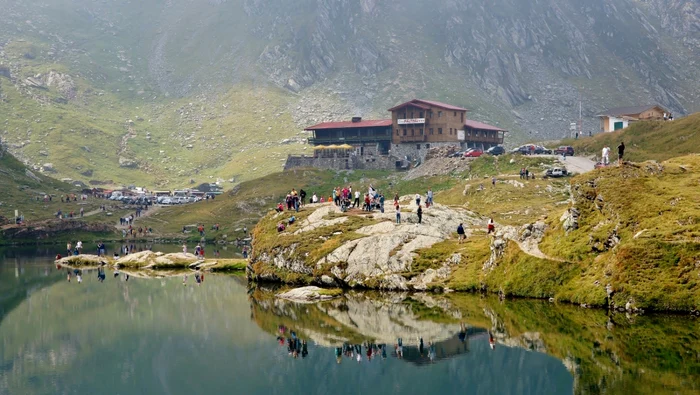 Cele mai frumoase locuri din Carpaţii Meridionali - balea lac