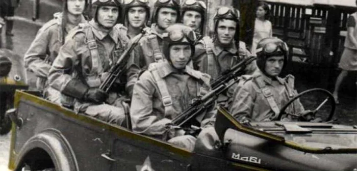 ”Comando” de la Batalionul 404 Cercetare Diversiune Buzău, în 1969 ARHIVA Dumitru Miu