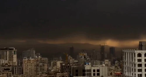 ploaie neagra in Iran FOTO X @Nas 1st jpg