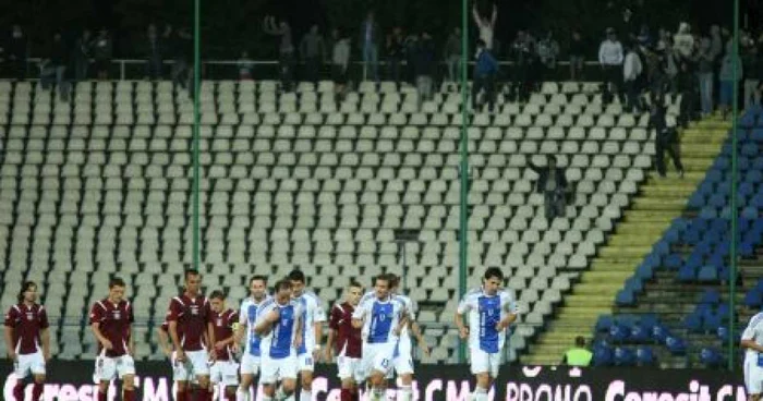 Craiova: Deţinuţii de la Pelendava vin pe stadion pentru a face galerie “Ştiinţei”