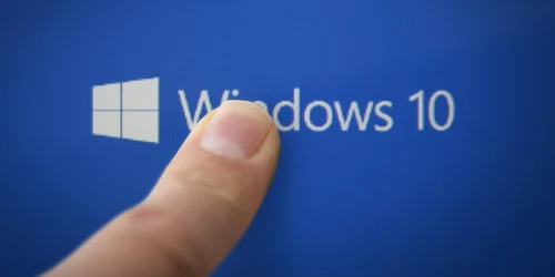 Microsoft Windows 10 deget FOTO Shutterstock