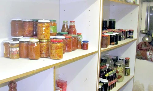 Vila din Păltiniş  s a transformat  în ultimele zile  într un „buncăr” jpeg