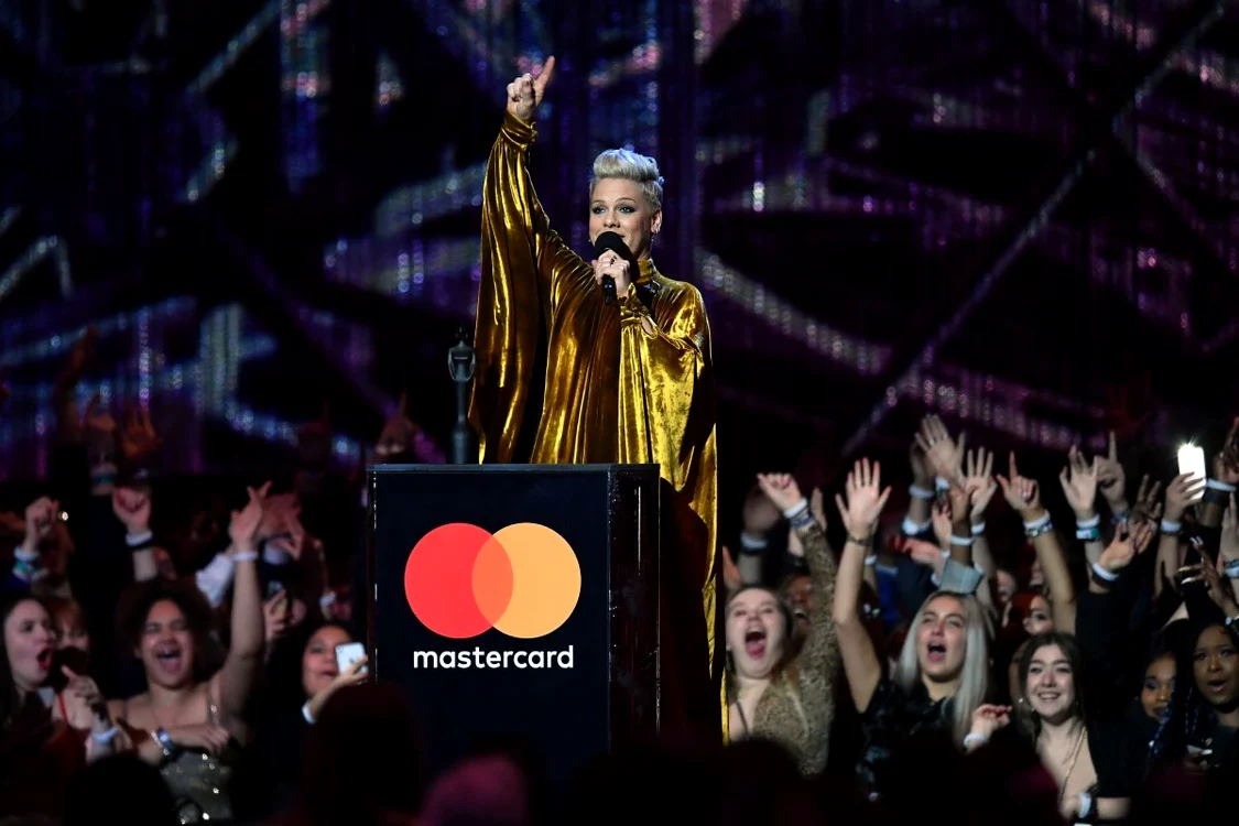 Pink a fost distinsă cu un premiu de excelență pentru întreaga sa carieră, la gala Brit Awards 2019Foto: Getty
