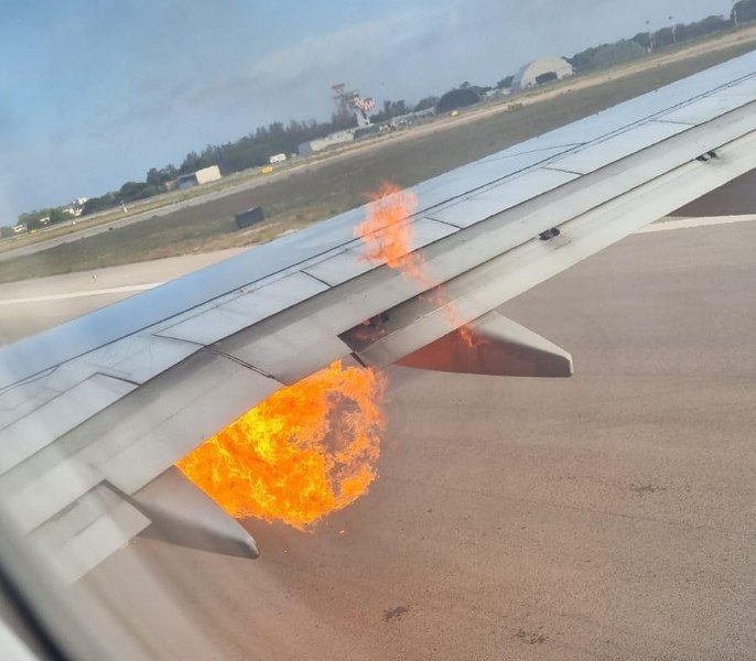 Panică pe aeroportul Brindisi: 184 de pasageri ai unui zbor Ryanair, evacuați de urgență după ce un motor a luat foc