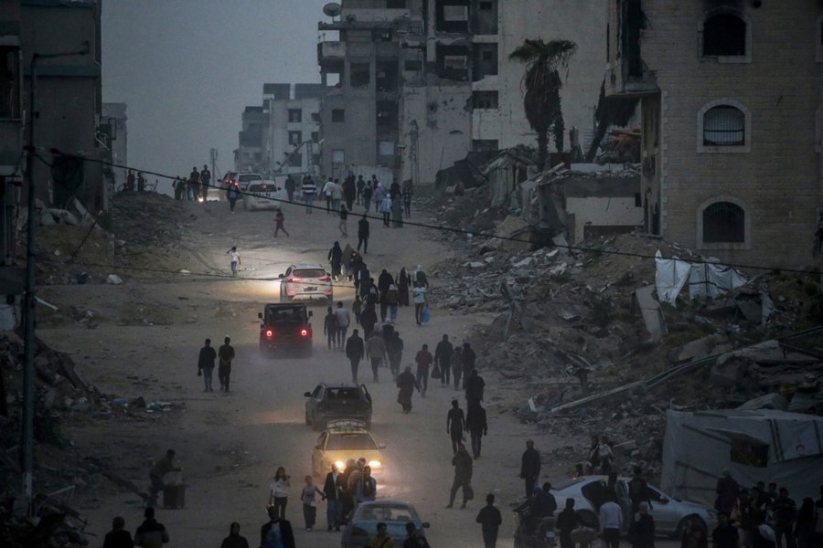 Israelul își extinde operațiunea militară pentru a prelua „zone mari” din Fâșia Gaza. Netanyahu cere Hamas să capituleze
