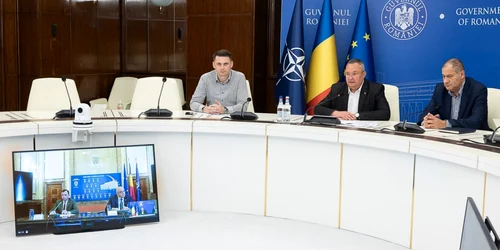 Nicolae Ciuca videoconferinta cu prefectii FOTO Guvernul României