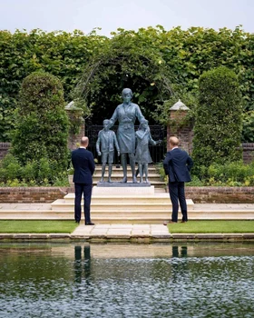2 printii william si harry la dezvelirea statuii diana4 jpg jpeg