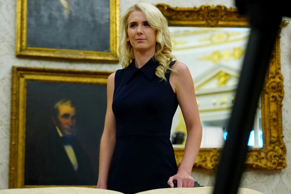 Natalie Harp, asistenta președintelui Donald Trump