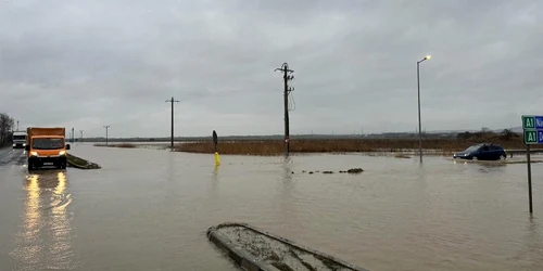 Inundatii la Orăștie Foto Prefectura Hunedoara (2) jpg