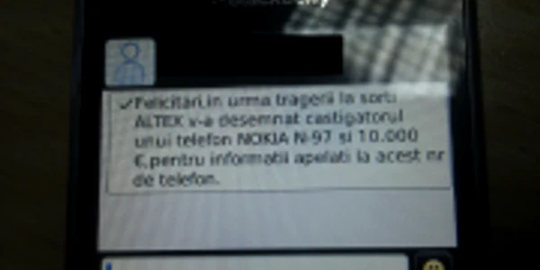 Astfel de SMS-uri sunt, de cele mai multe ori, înşelătoare