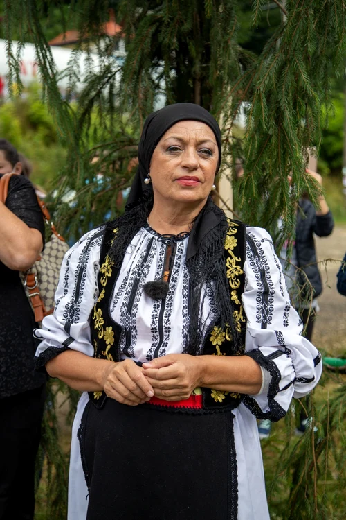 4 3 poftiti pe la noi albac 5 jpg jpeg