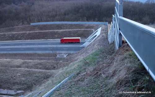 autostrada lugoj deva ecoductul de la branisca foto daniel guta adevarul