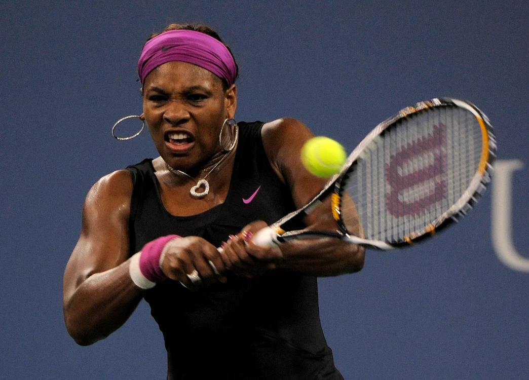 
    Serena Williams va rămâne în istorie prin criza din finala US Open 2009  