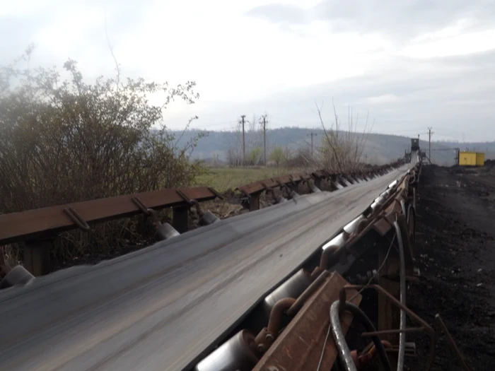 Bărbatul a fost prins de un tambur de la banda de transport a cărbunelui