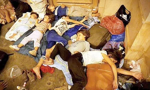 Copiii dorm  pe unde apucă jpeg