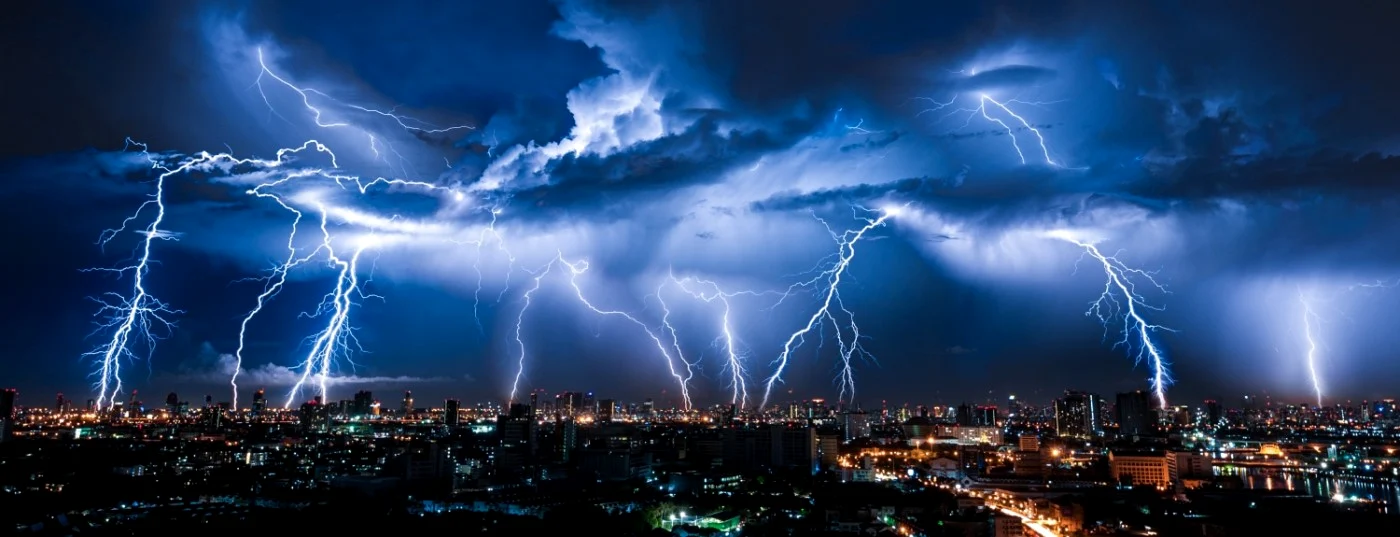 Codul roșu de furtună FOTO Shutterstock