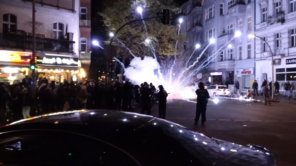 Aproximativ 60 de poliţişti au fost răniţi în timpul unei manifestaţii pro-palestiniene la Berlin | VIDEO