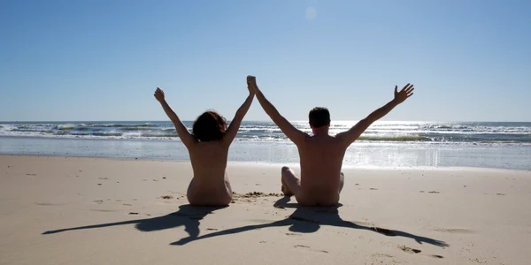 plaja nudisti nudism foto shutterstock