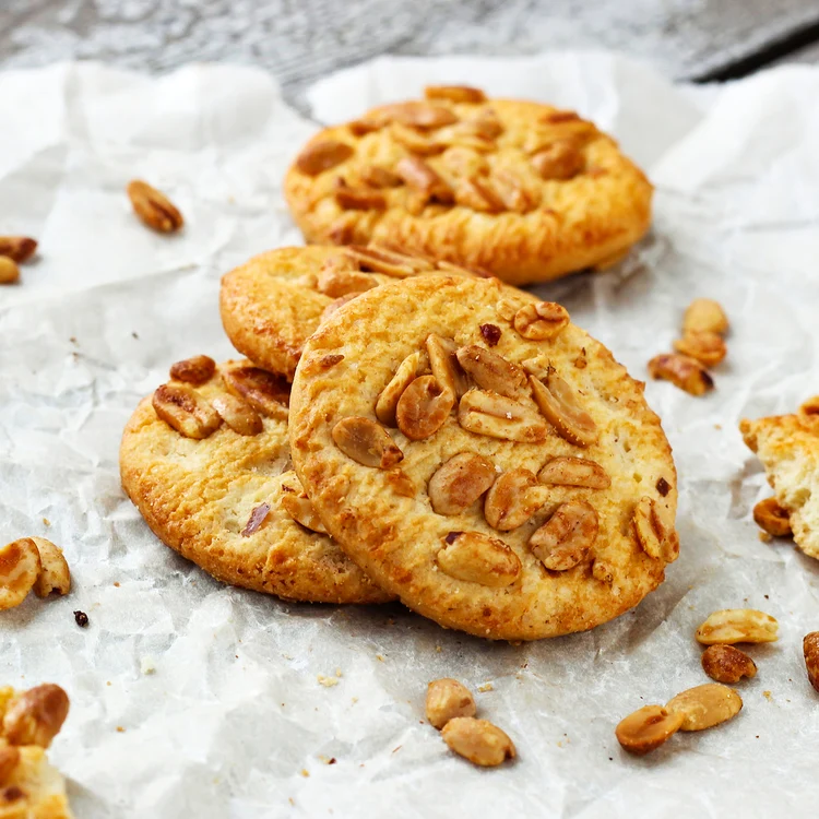 Biscuiti cu alune  Sursa foto shutterstock 1666911769 jpg