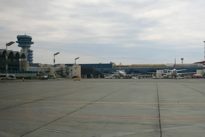 "Un aeroport e un oraş" dialog cu Valentin IORDACHE jpeg