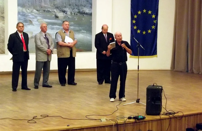 Epigramiştii români şi-au prezentat cele mai noi creaţii FOTO: Iulian Bunilă