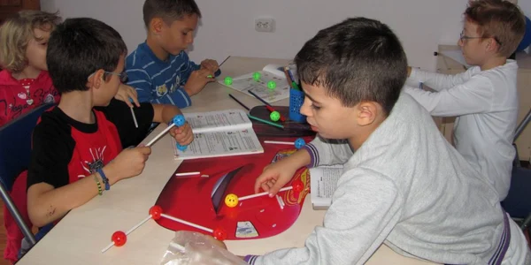 „Şcoală după şcoală” începe să prindă rădăcini şi la Alexandria
