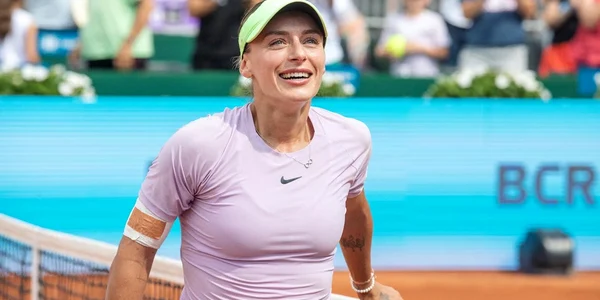 ana bogdan fb8 jpg