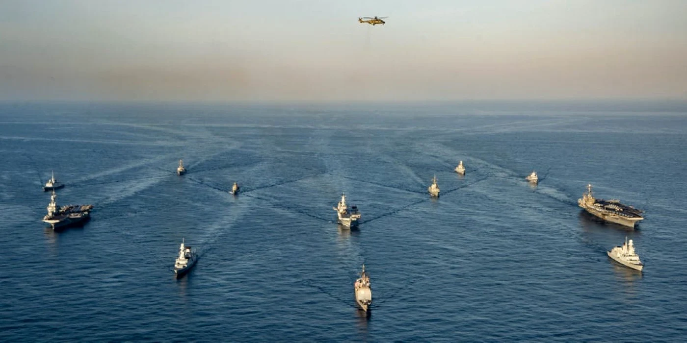 Grupurile navale de atac ale Italiei, Franţei şi SUA au efectuat exerciţii comune în Marea Mediterană FOTO Bela Chambers/U.S. Navy