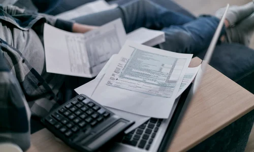 Cum sa organizezi  i sa pastrezi în siguran a documentele financiare ale familiei tale jpg
