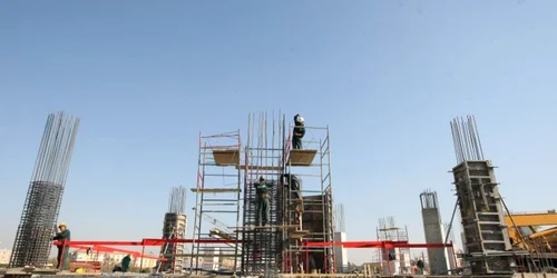 Lucrări la Centrul Multifuncţional