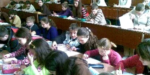 Bacău: 450 de elevi s-au întrecut la matematică