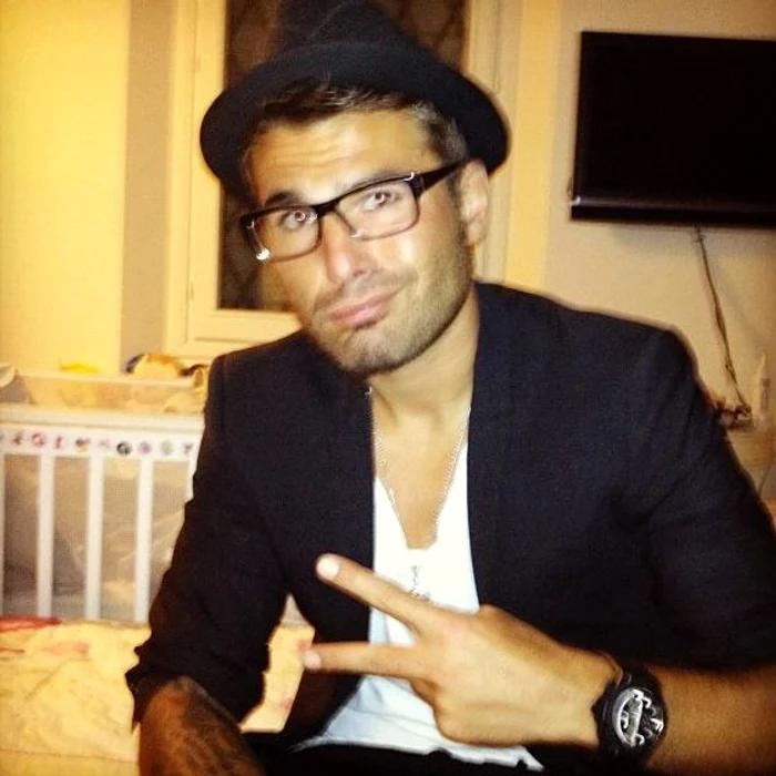
    Adrian Mutu (Foto: Twitter)  