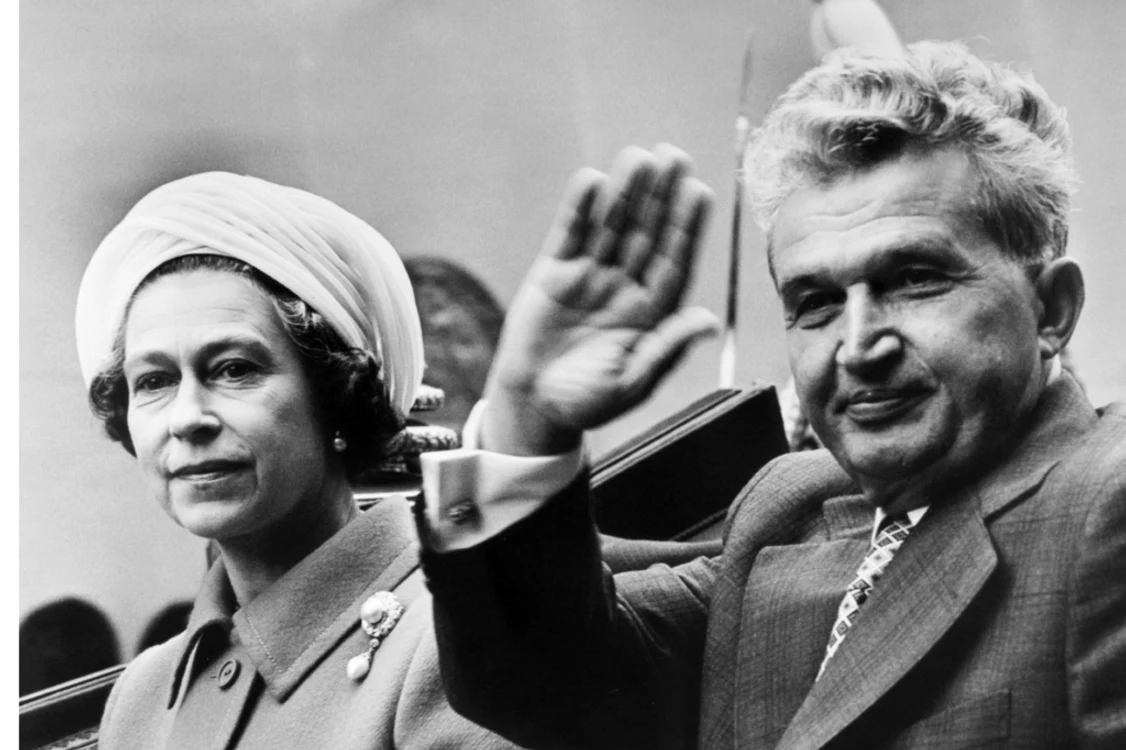 Regina Elisabeta s-a ascuns de Nicolae Ceaușescu / foto: Arhiva Click!