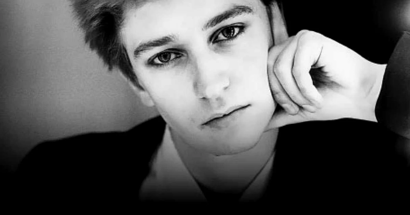Alan Wilder şi-a păstrat şarmul din tinereţe, când cânta alături de Depeche Mode