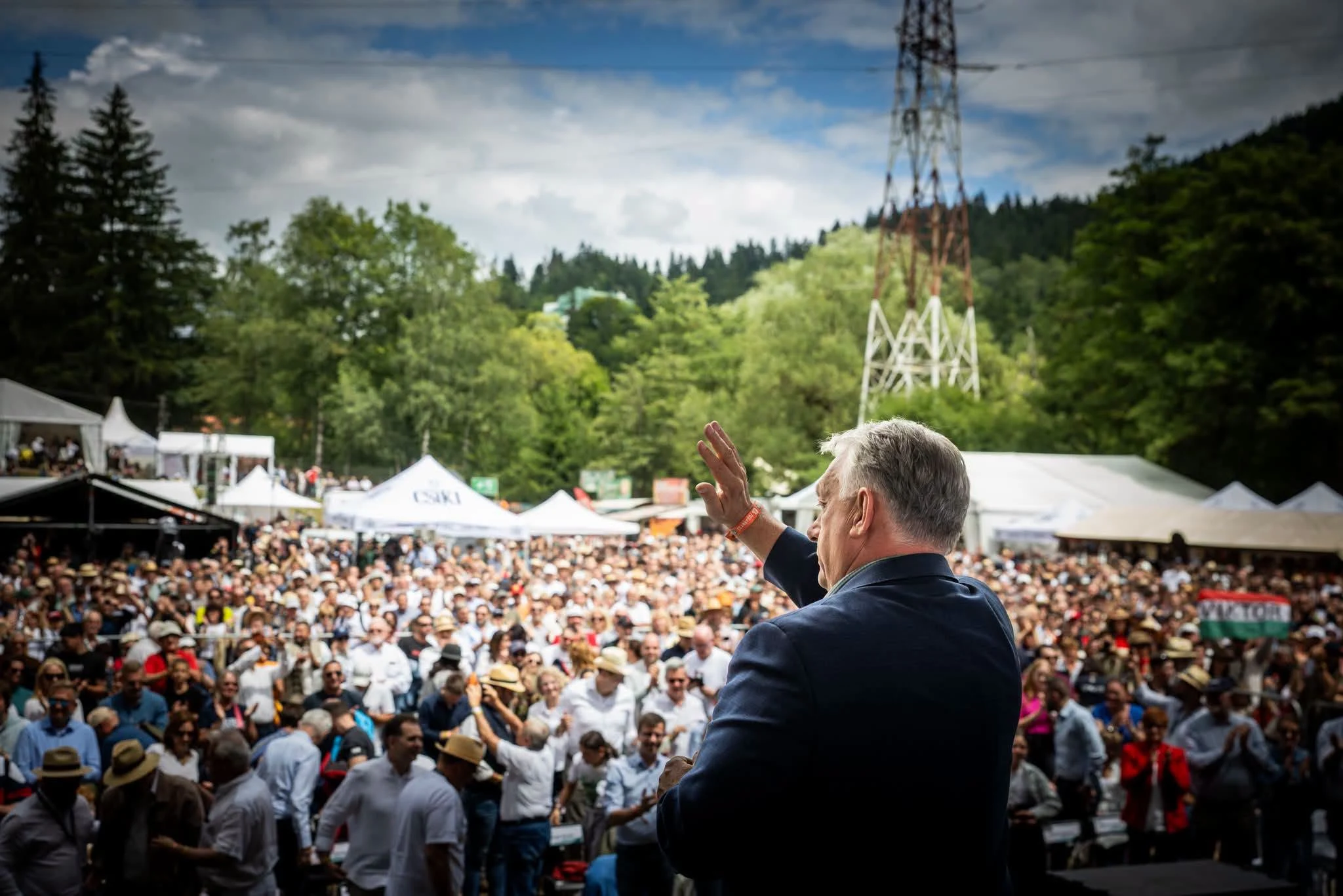 Viktor Orbán, prognoză sumbră la Băile Tușnad: „UE nu va mai exista peste 25 de ani”. Atac la noua putere de la Budapesta