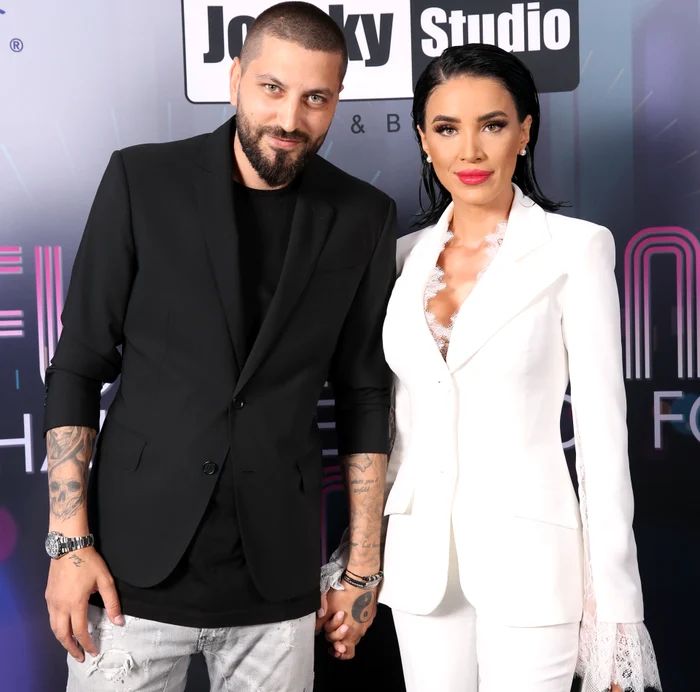 
    Virgil Șteblea și Adelina PestrițuFoto: Ștefan Banu & Sorina Andreica  