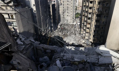 Urmările atacurilor israeliene asupra unor cartiere din Beirut FOTO EPA EFE jpg